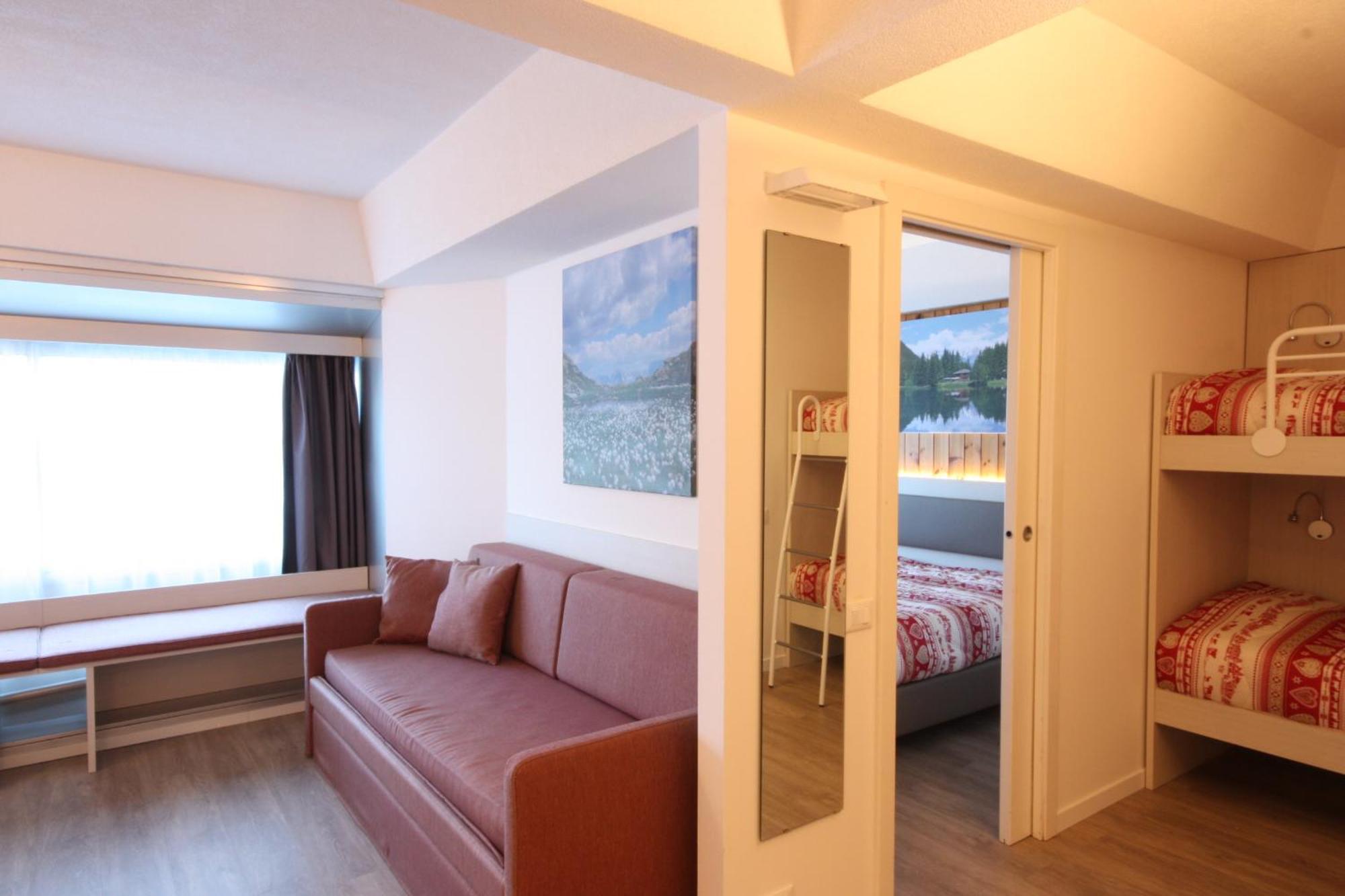 Marilleva 1400 Appartamenti Montana Room photo